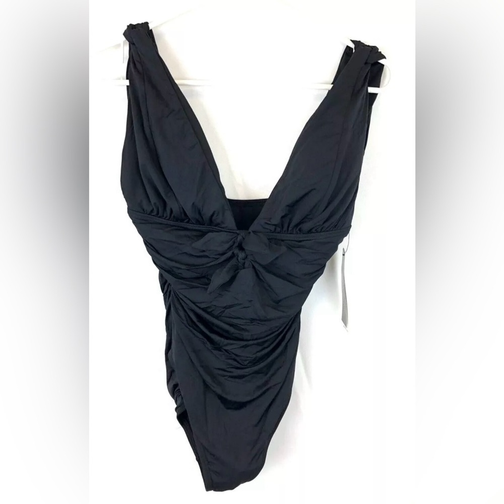 Carmen Marc Valvo Womens Sunlit Seas Ruched Over The Shoulder One-Piece Black 12